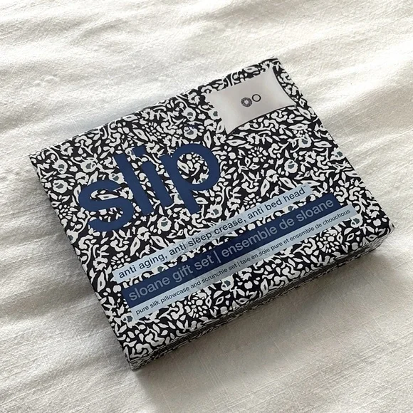 Slip Sloane Queen Pillowcase and Scrunchie Gift Set - Picture 9 of 11